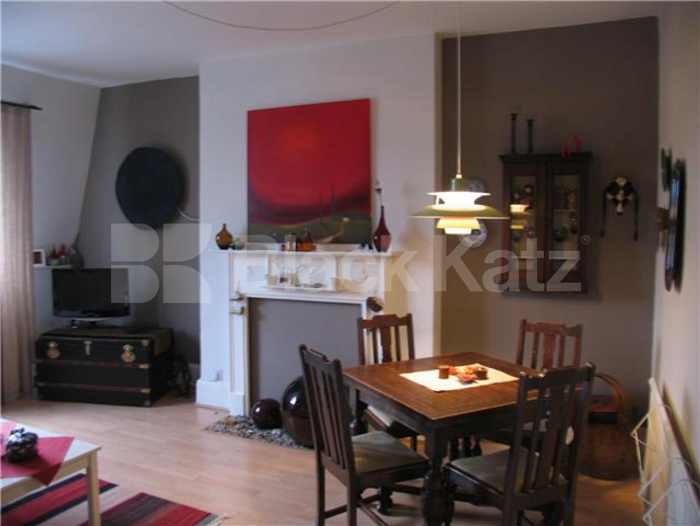 			1 Bedroom, 1 bath, 1 reception Flat			 Hillmarton Road, ISLINGTON BORDERS 